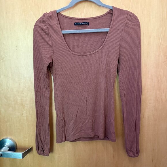 Abercrombie & Fitch Long Sleeve Top in Rust - Picture 1 of 3